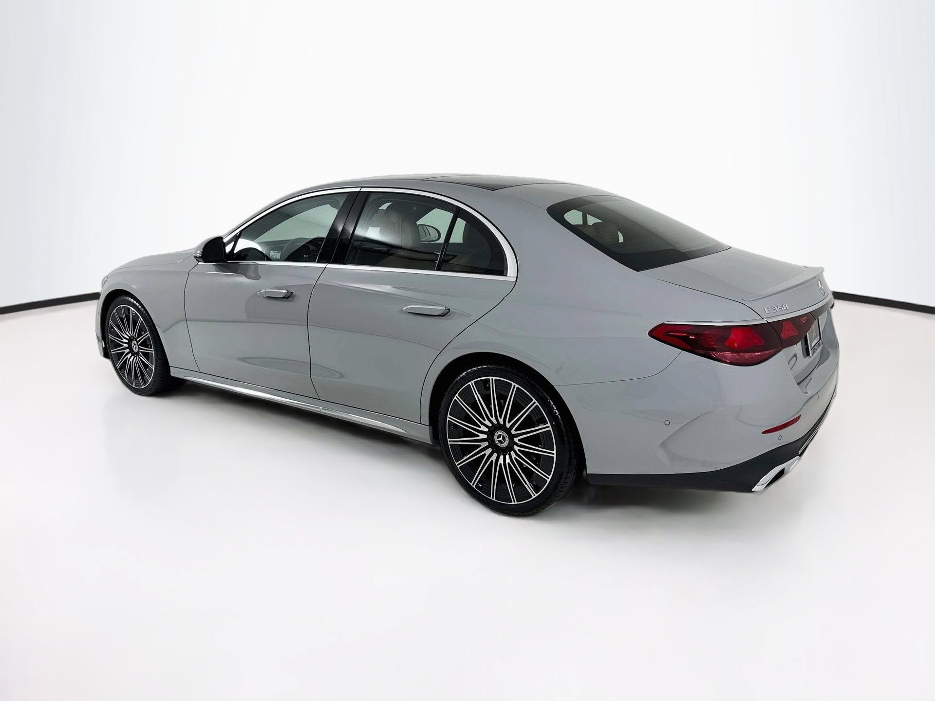 New 2027 Mercedes-Benz E 350 Sedan image 6
