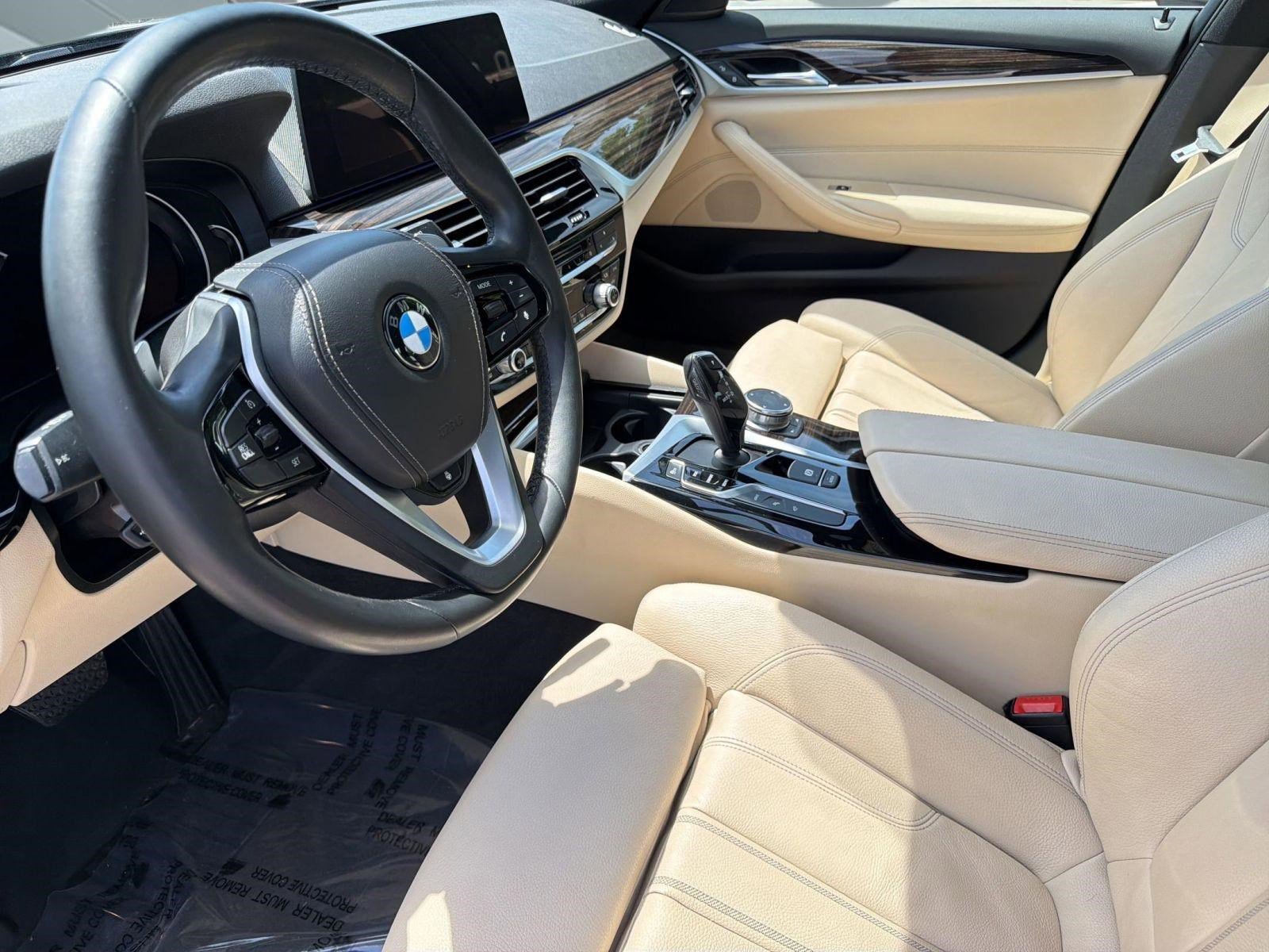 Used 2018 BMW 530e xDrive AWD/4WD image 4