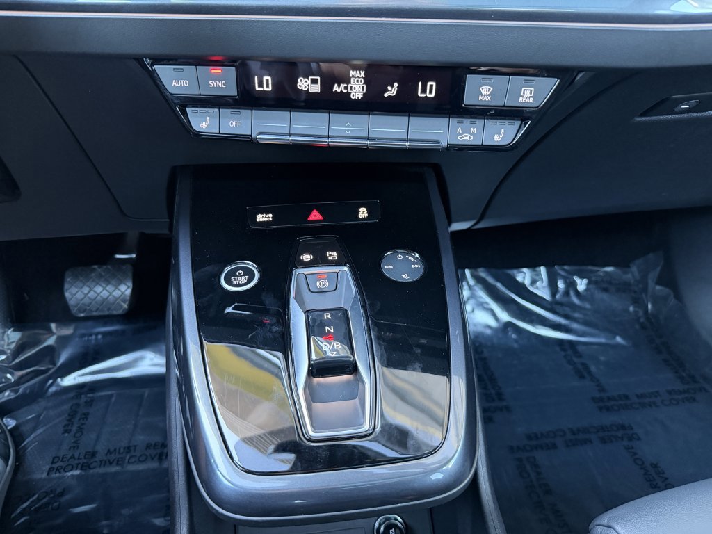 Used 2024 Audi Q4 e-tron Premium w/ Convenience Package image 22