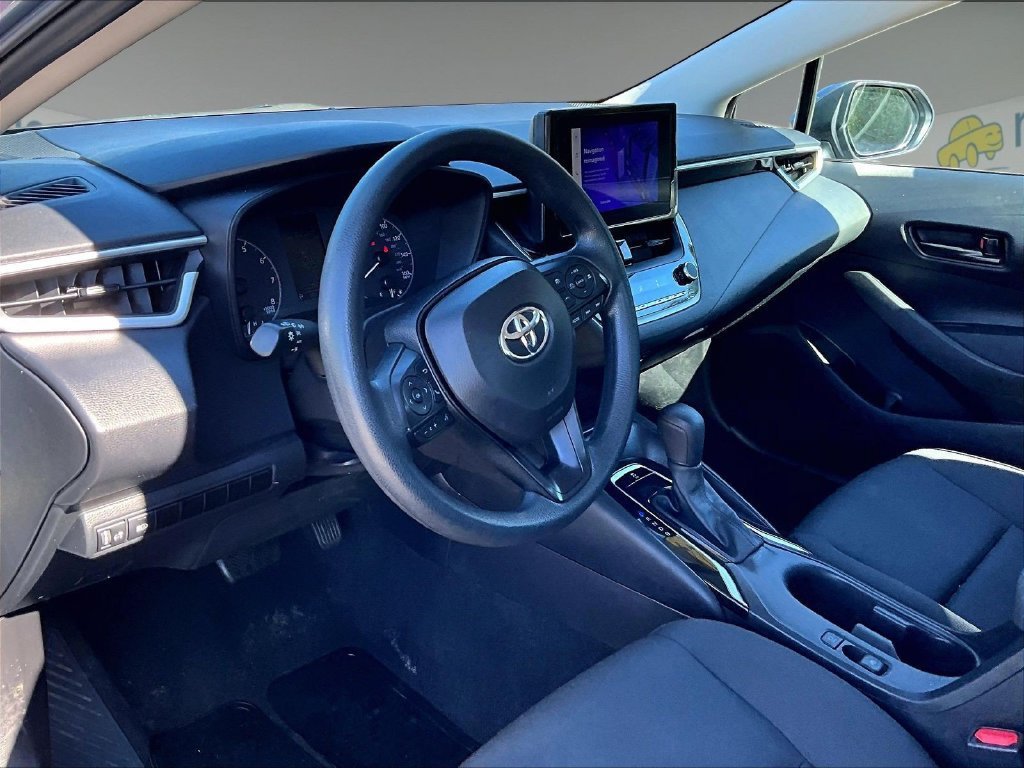 Used 2024 Toyota Corolla LE FWD image 8