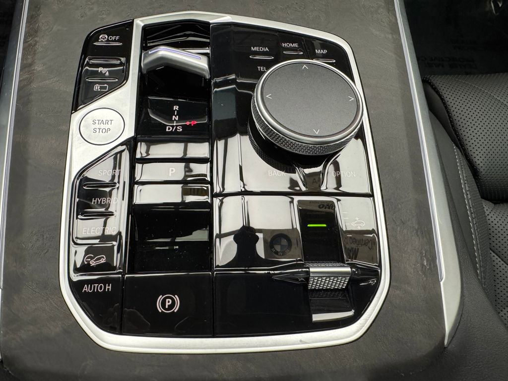 Certified 2026 BMW X5 xDrive50e image 17