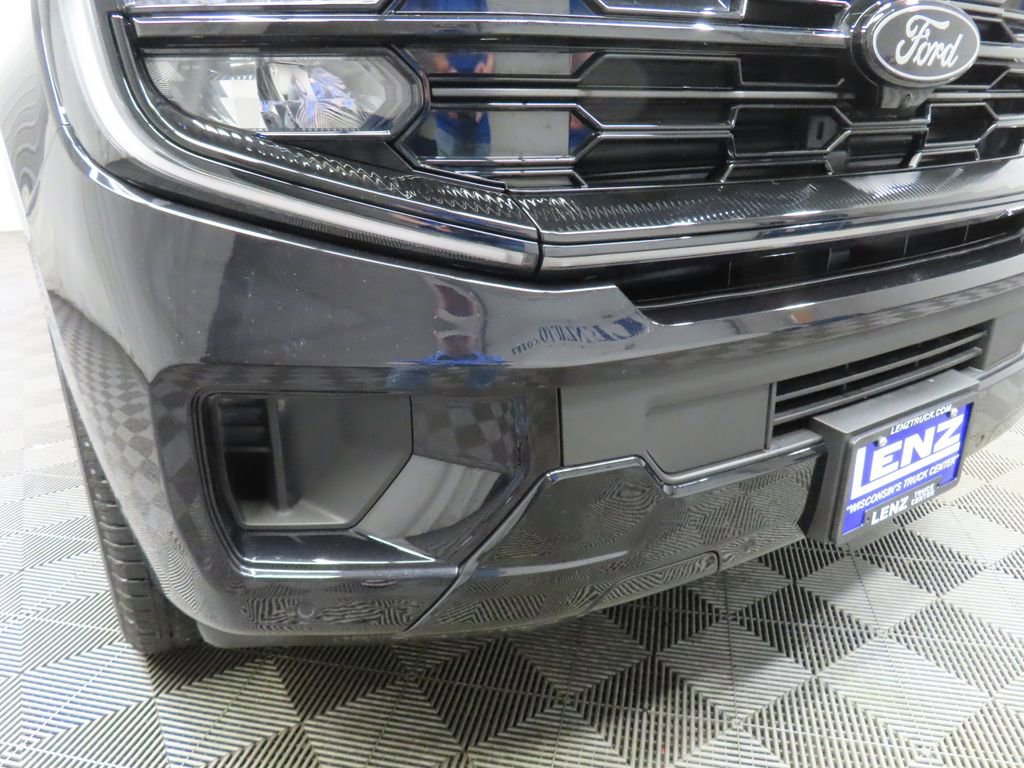Used 2025 Ford Expedition Platinum w/ Stealth Performance Package AWD/4WD image 57