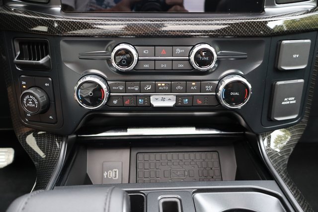 New 2025 Ford F150 Lariat w/ Equipment Group 502A High image 10