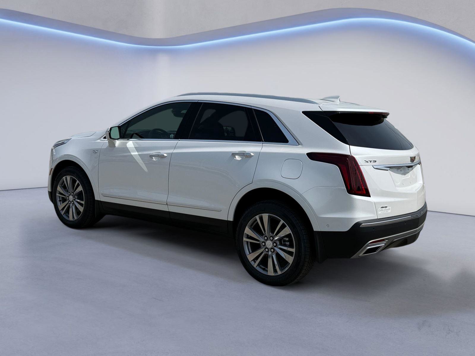 New 2026 Cadillac XT5 Premium Luxury w/ Driver Assist Package image 5