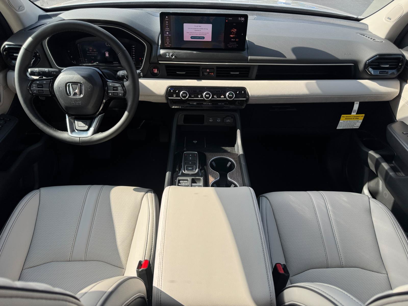 New 2026 Honda Pilot Elite image 4