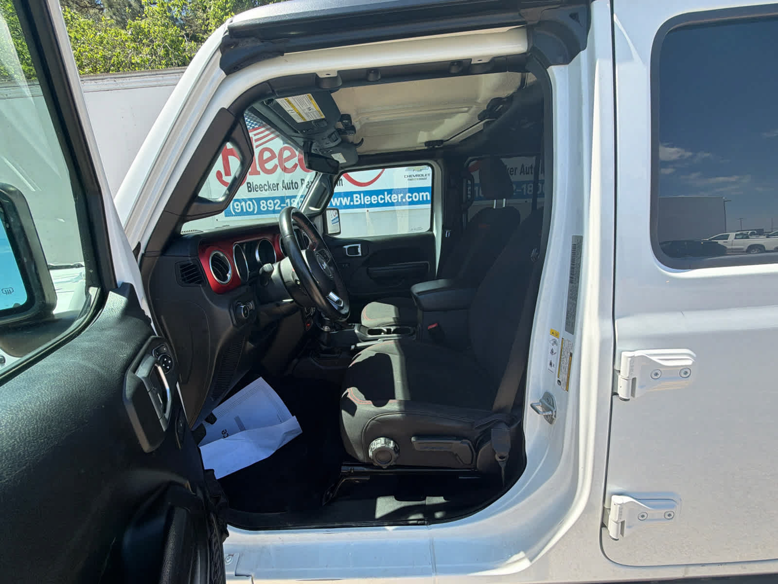 Used 2020 Jeep Wrangler Unlimited Rubicon AWD/4WD image 20