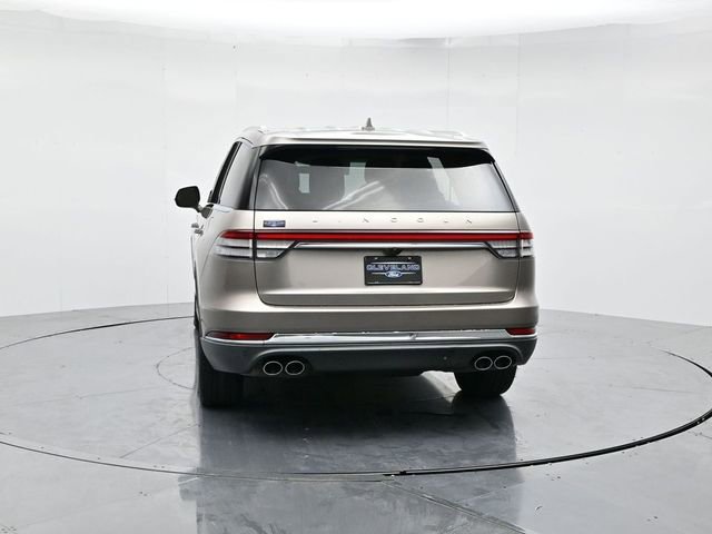 Used 2020 Lincoln Aviator Reserve w/ Equipment Group 201A image 9