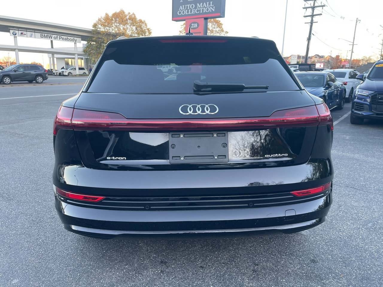 Used 2023 Audi e-tron Premium w/ Convenience Plus Package image 7
