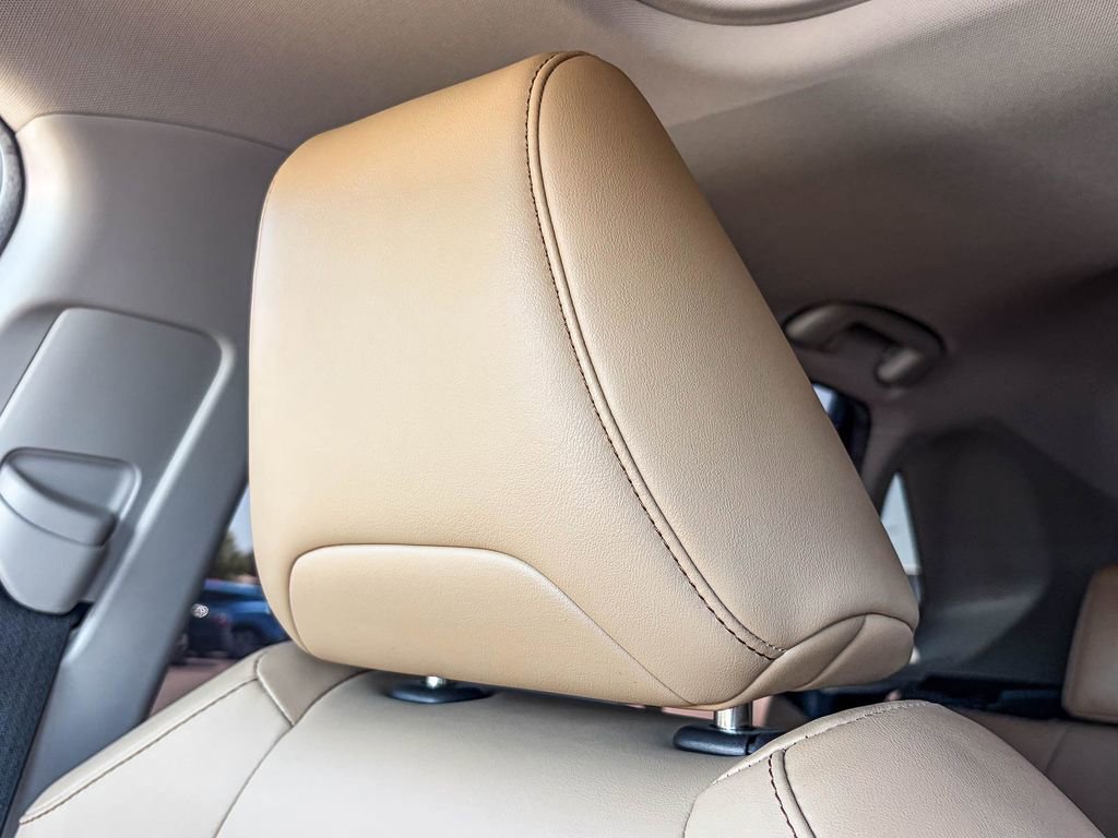 Used 2019 Toyota RAV4 Limited w/ All Weather Liner Package image 53