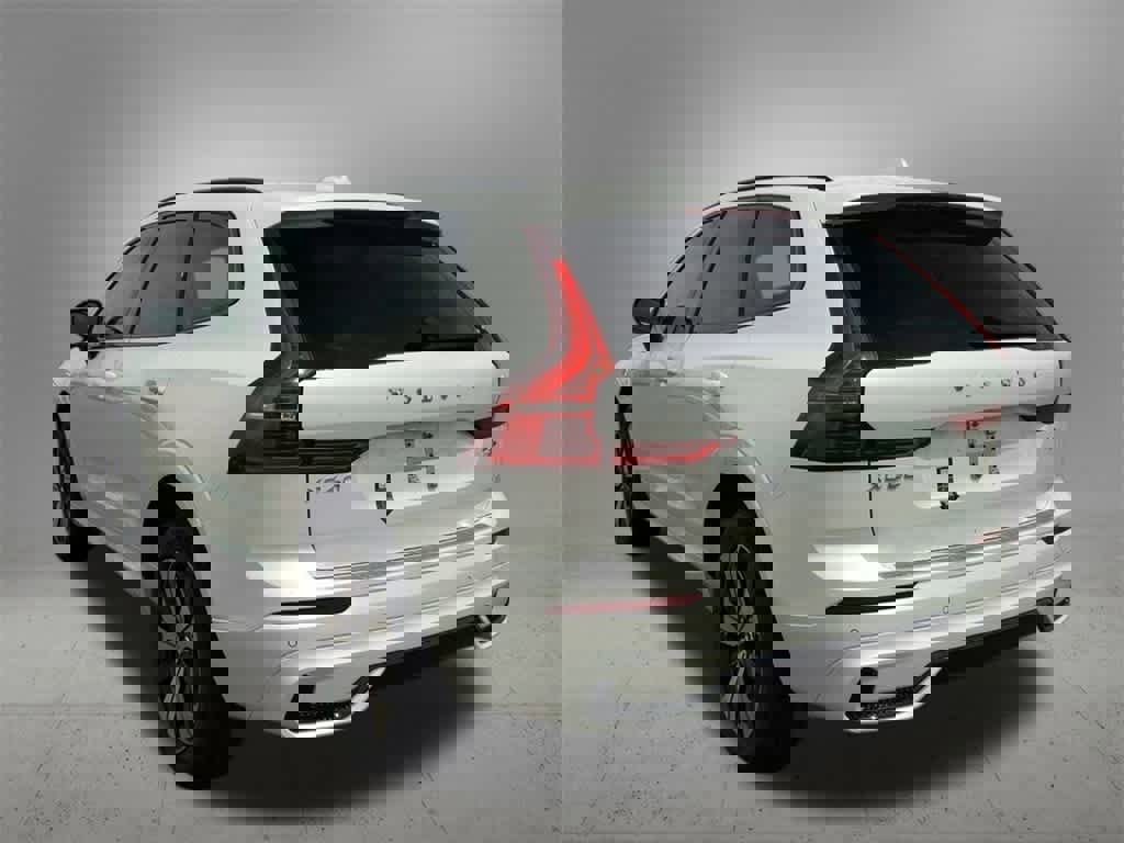 New 2025 Volvo XC60 T8 Core w/ Protection Package Premier image 4