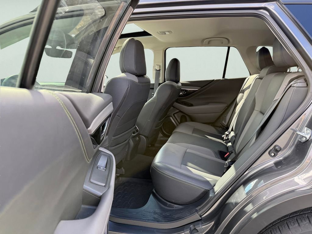 Used 2024 Subaru Outback Onyx Edition image 30