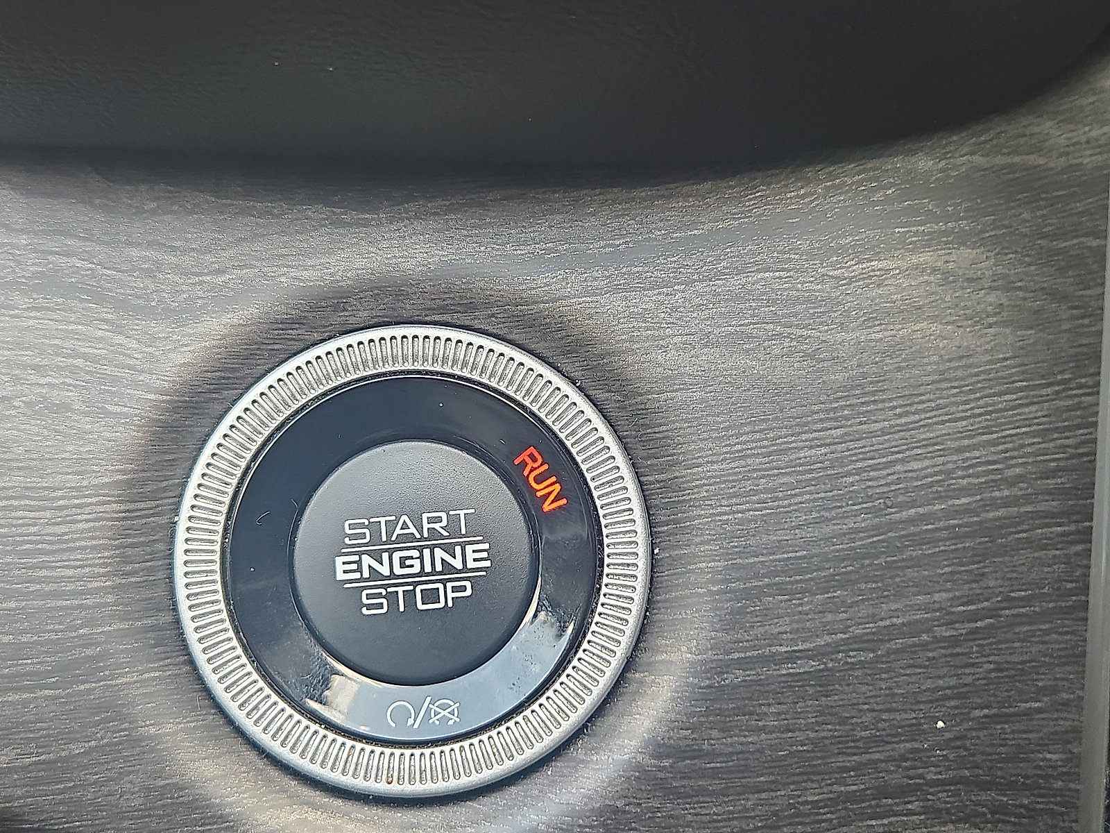 Used 2022 Jeep Grand Cherokee L Limited w/ Luxury Tech Group II image 21