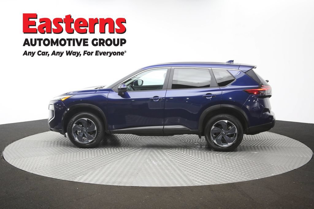 Used 2024 Nissan Rogue SV AWD/4WD image 60