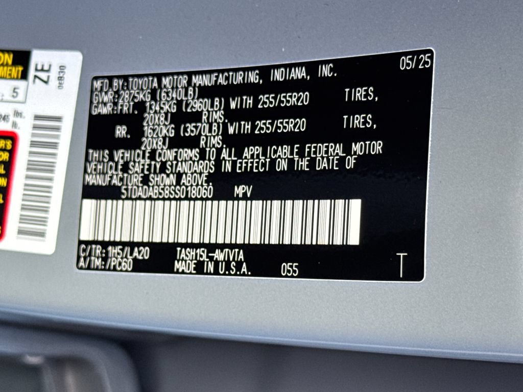 Used 2025 Toyota Grand Highlander AWD Hybrid image 49