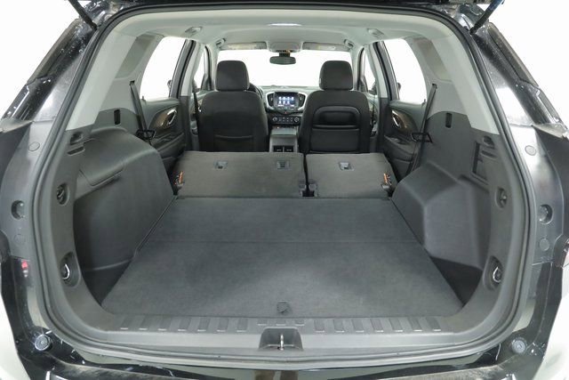 Used 2020 GMC Terrain SLE image 33