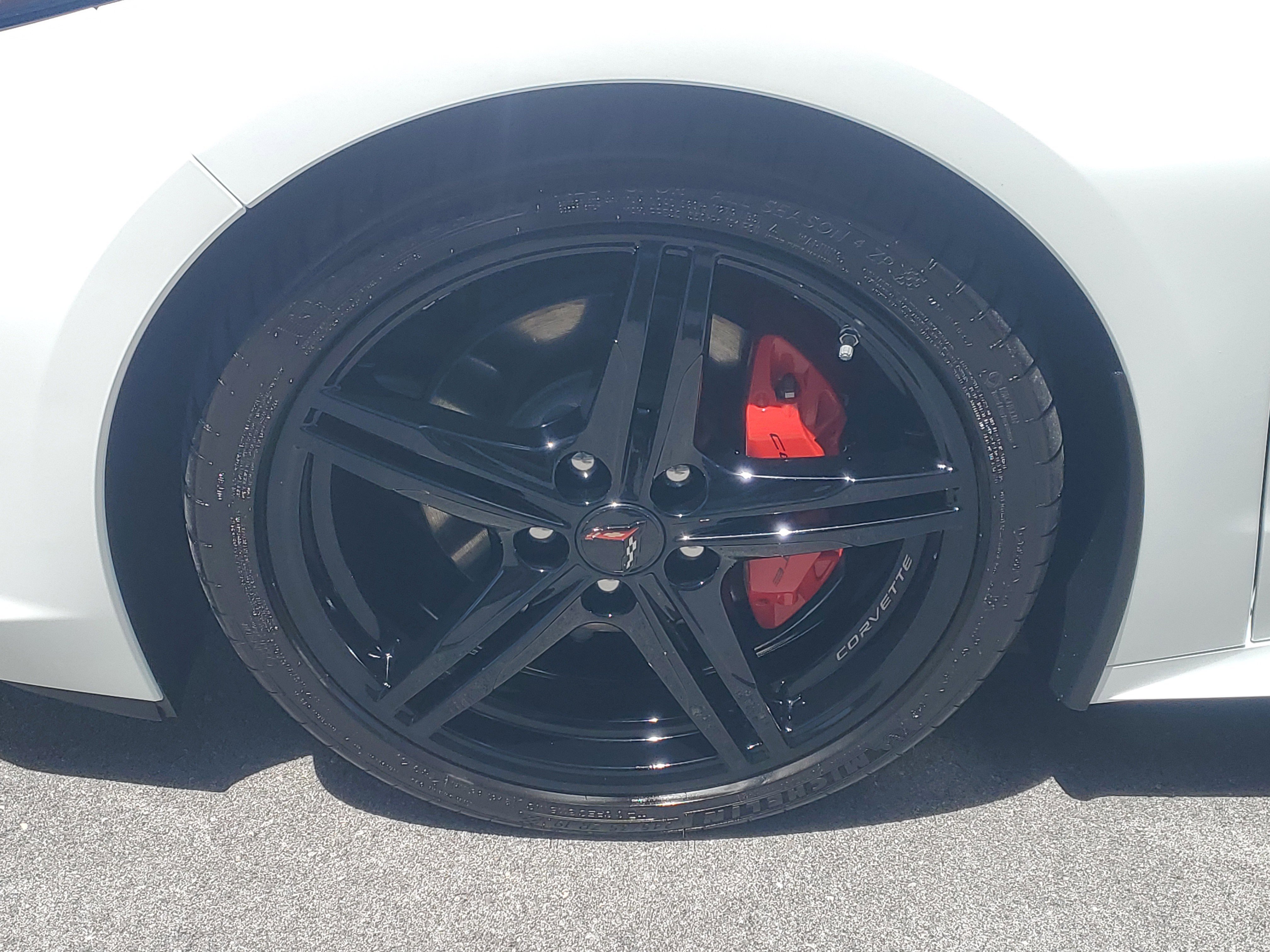 Used 2026 Chevrolet Corvette Stingray Coupe w/ 1LT RWD image 4