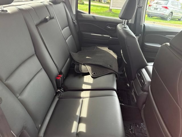 Used 2025 Honda Ridgeline RTL+ image 13