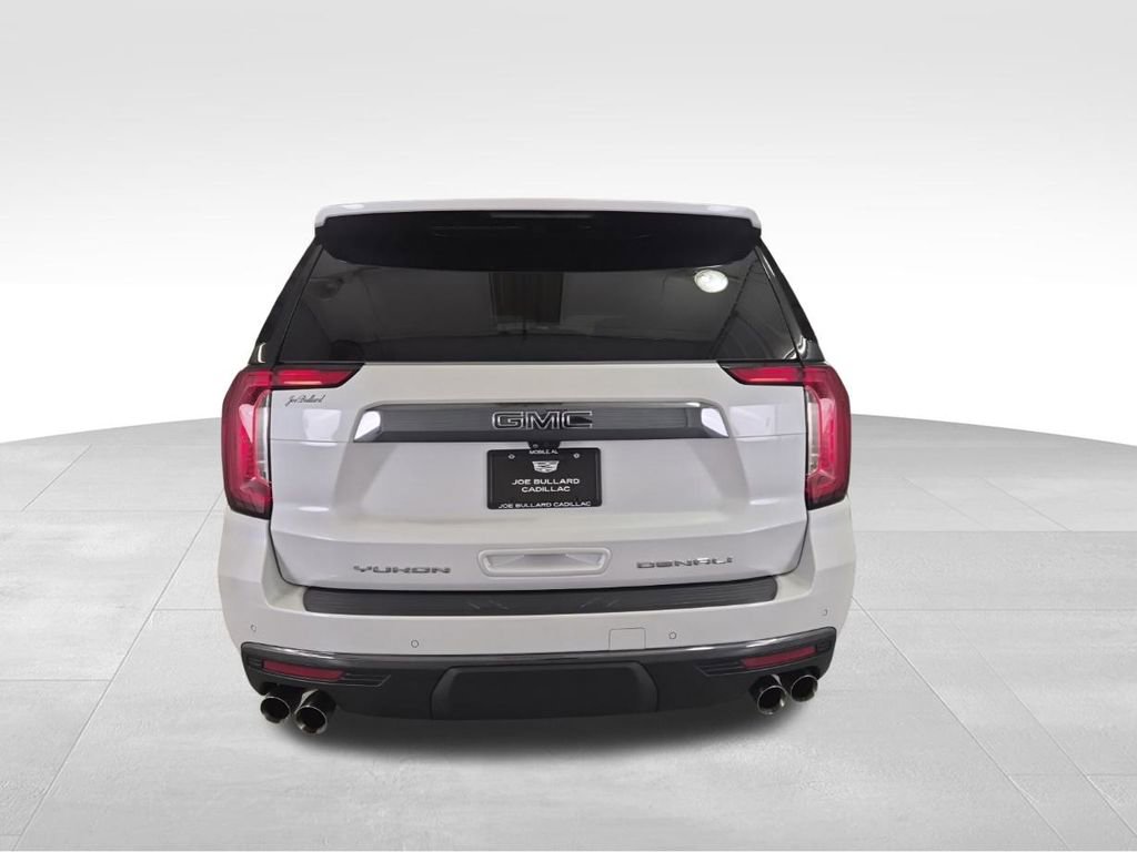 Used 2023 GMC Yukon Denali Ultimate image 7