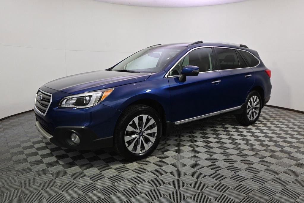 Used 2017 Subaru Outback 3.6R Touring w/ Popular Package #5A image 2