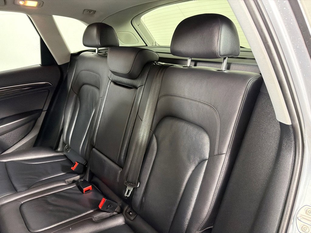 Used 2016 Audi Q5 2.0T Premium Plus w/ Technology Package AWD/4WD image 20