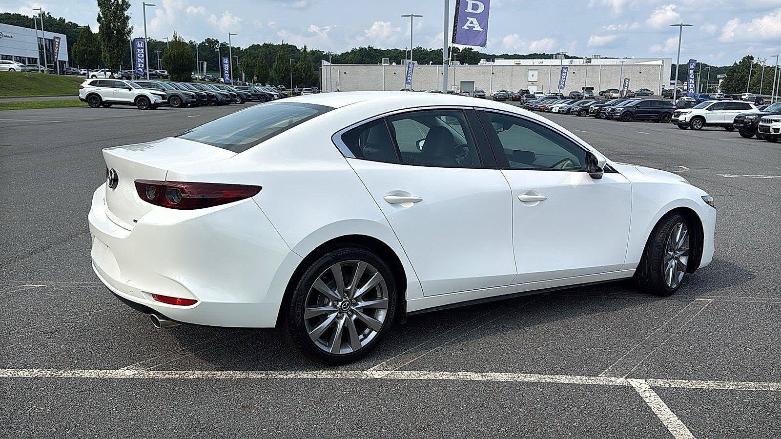 Used 2020 MAZDA MAZDA3 AWD Sedan w/ Select Package image 5