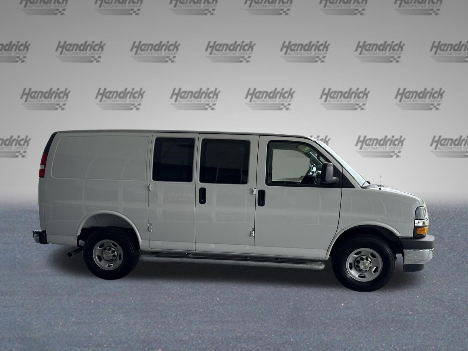 Used 2025 Chevrolet Express 2500 w/ Driver Convenience Package RWD image 10
