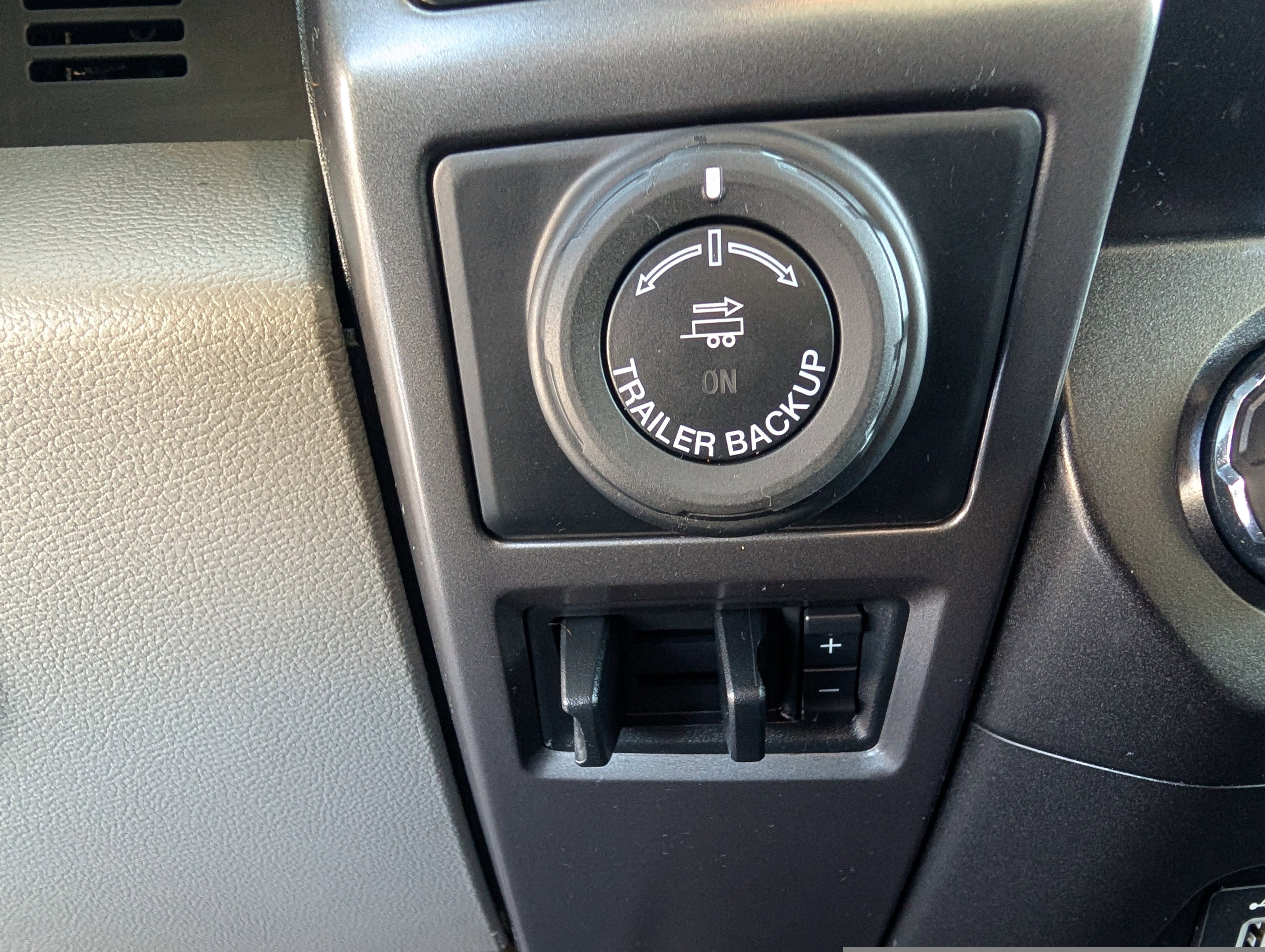 Used 2020 Ford F150 XLT w/ Equipment Group 302A Luxury image 22