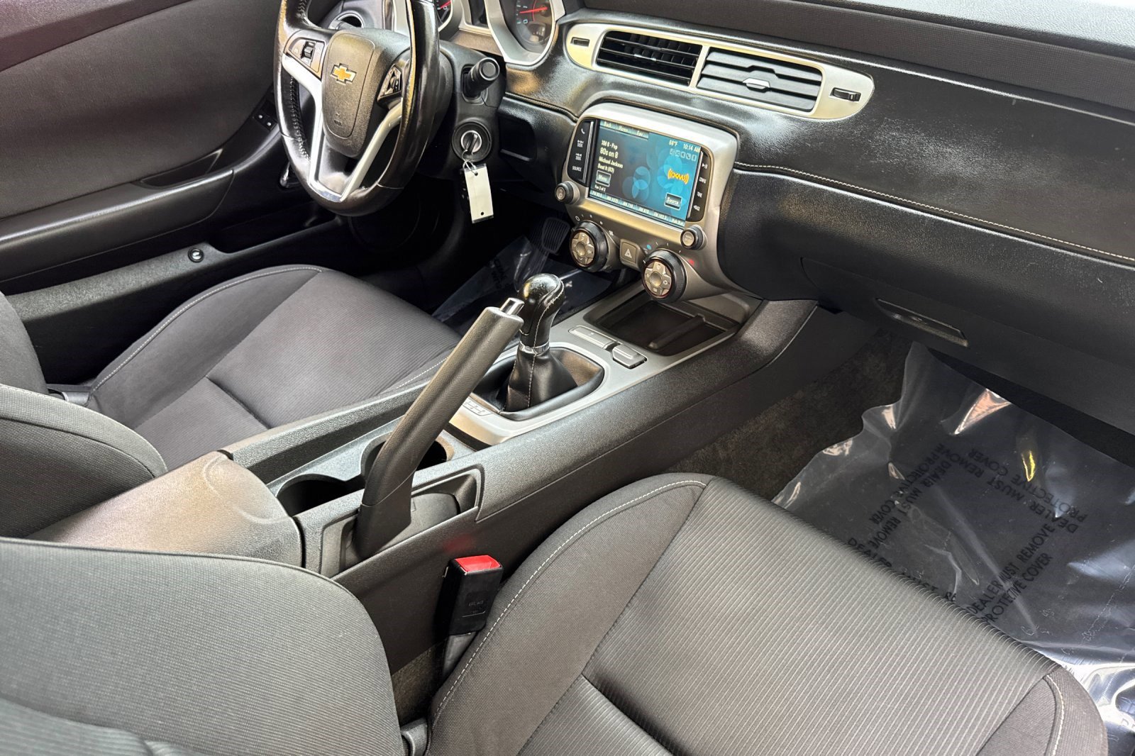 Used 2015 Chevrolet Camaro LT image 30