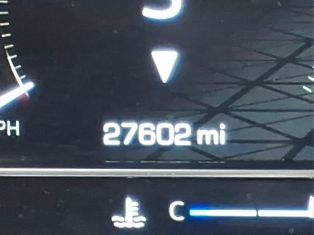 Used 2023 GMC Yukon SLE w/ Gmc Pro Safety Plus Package image 29