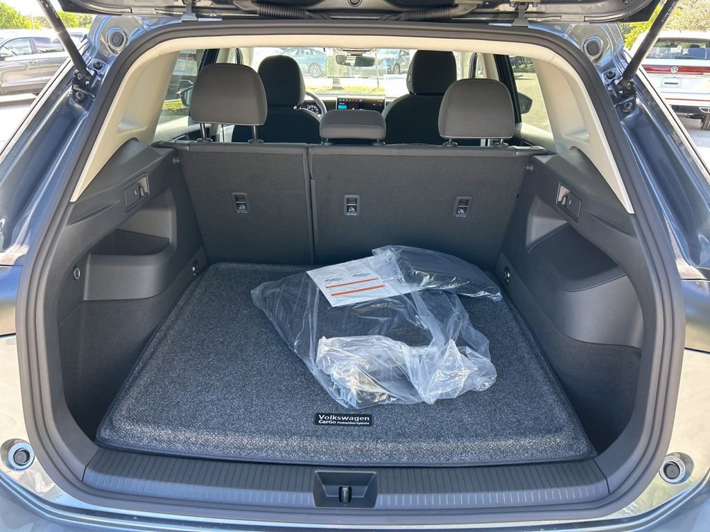 New 2026 Volkswagen Tiguan S image 43