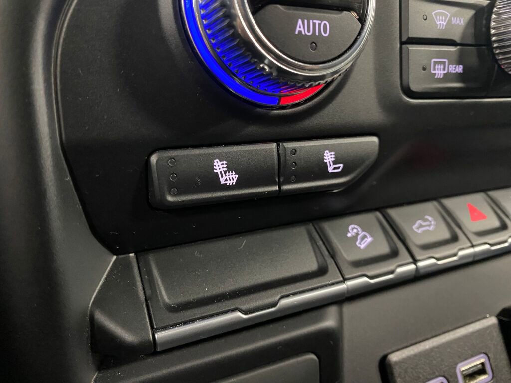 Used 2022 GMC Sierra 1500 Elevation image 11