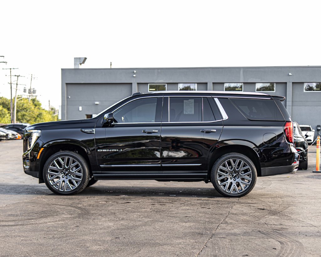 Used 2026 GMC Yukon Denali Ultimate AWD/4WD image 6