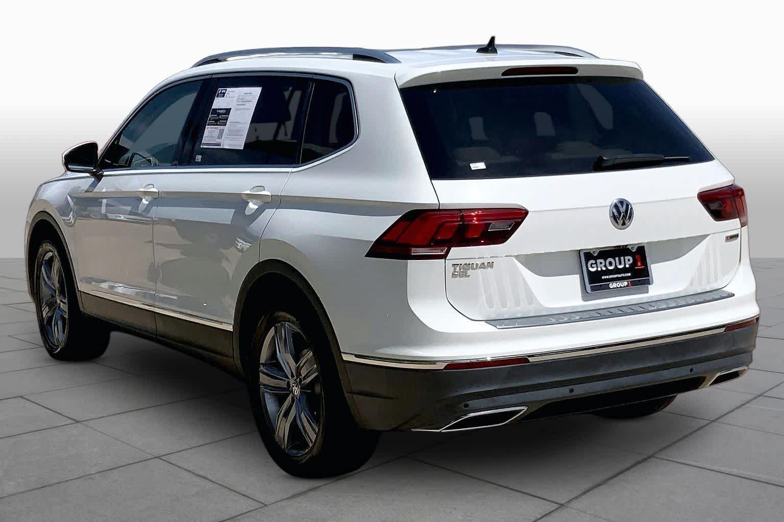Used 2020 Volkswagen Tiguan SEL w/ 3rd Row Seat Package AWD/4WD image 11