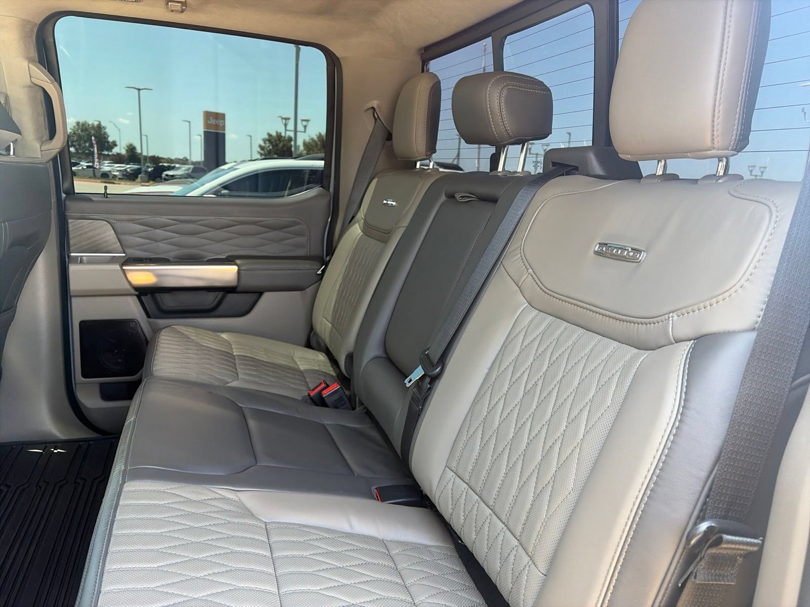 Used 2026 Ford F450 Platinum w/ Platinum Plus Package AWD/4WD image 24