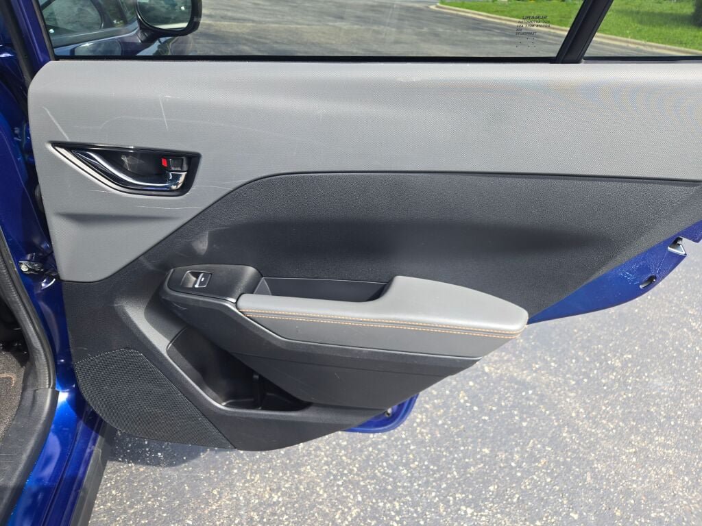 Used 2024 Subaru Crosstrek 2.5i Limited w/ Crosstrek Mirror Package AWD/4WD image 9