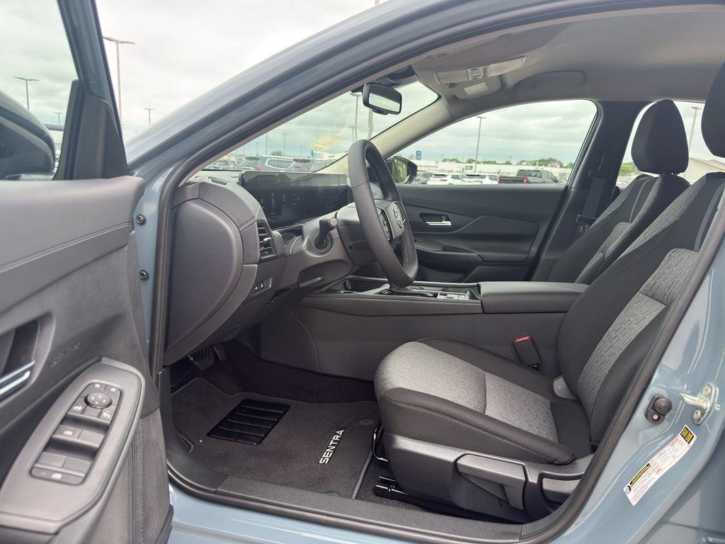 New 2027 Nissan Sentra SV FWD image 5
