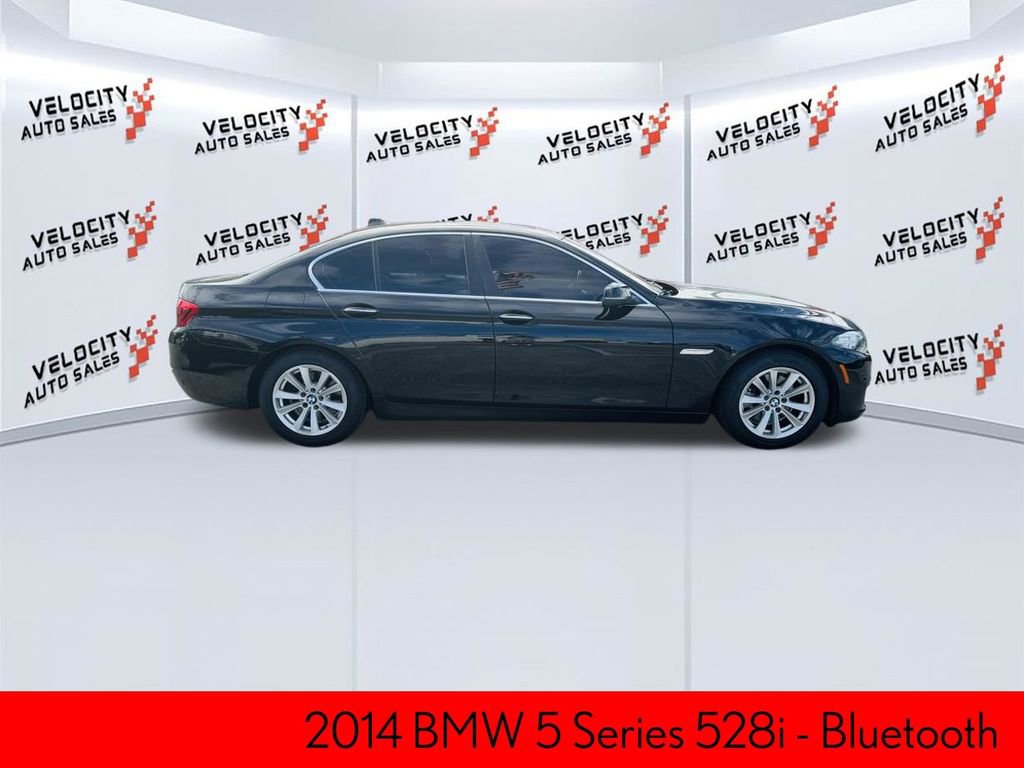 Used 2014 BMW 528i Sedan RWD image 2