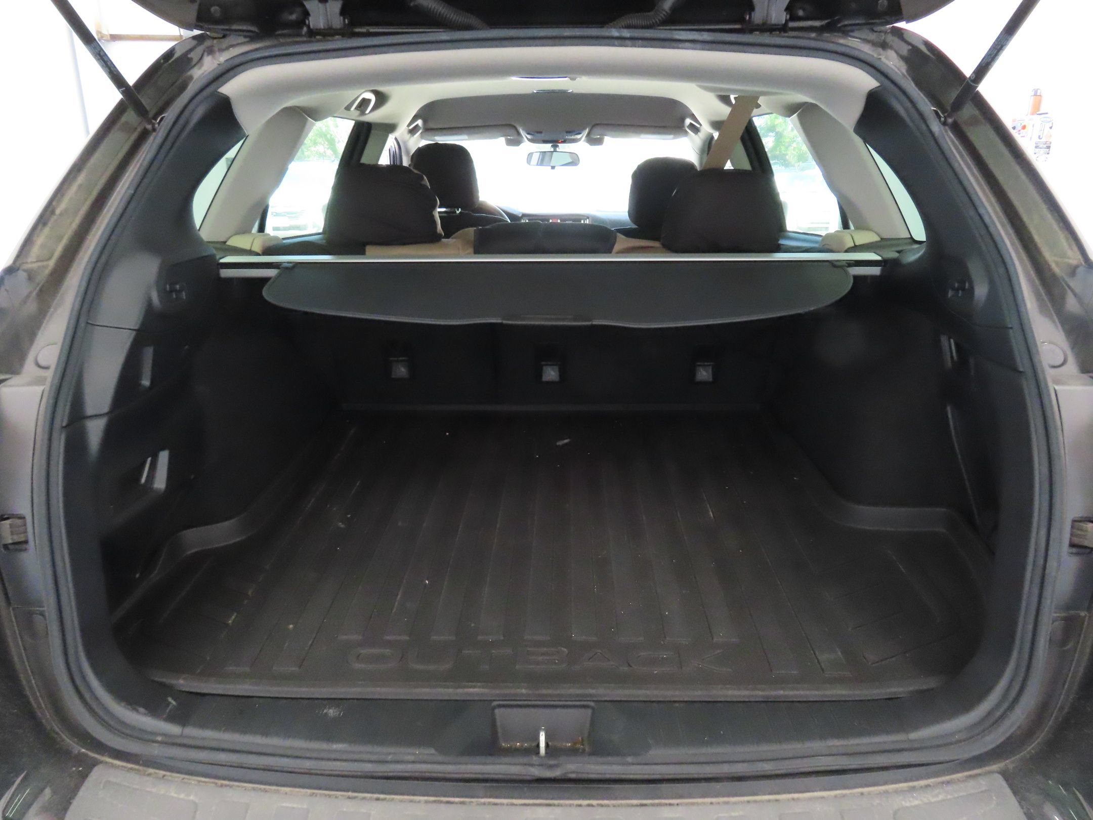 Used 2019 Subaru Outback 2.5i AWD/4WD image 22