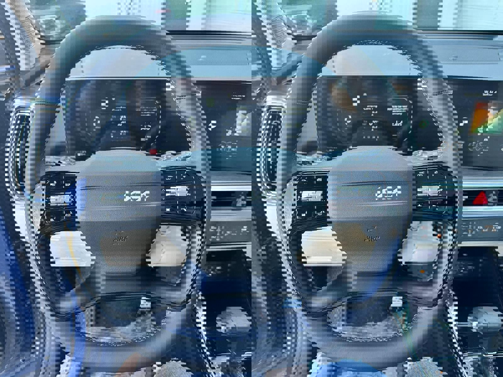 New 2026 Kia Sorento SX image 8