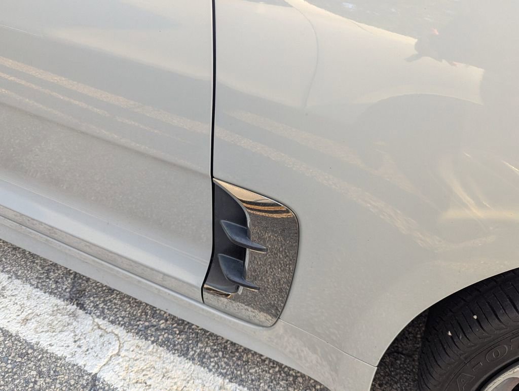 Used 2019 Kia Stinger GT1 image 4