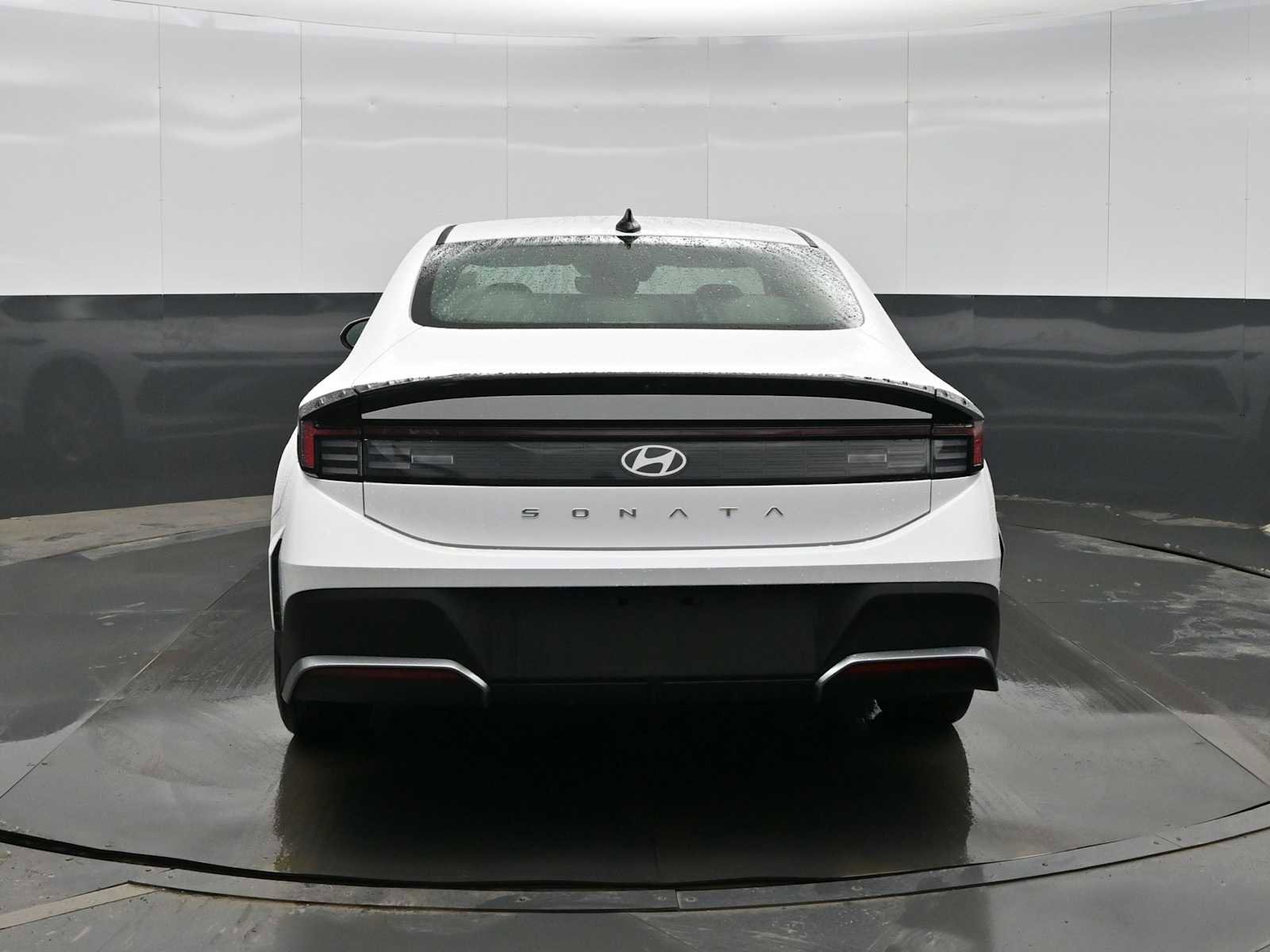 Certified 2025 Hyundai Sonata SE image 6