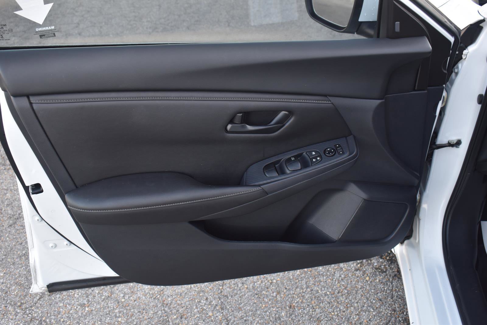 Used 2024 Nissan Sentra S image 18