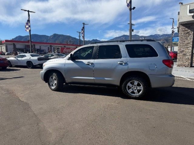 Used 2017 Toyota Sequoia SR5 w/ Premium Package AWD/4WD image 5
