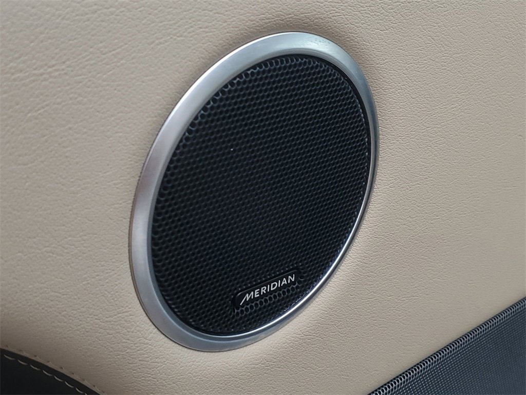 Used 2022 Land Rover Range Rover Sport HSE Silver Edition image 13