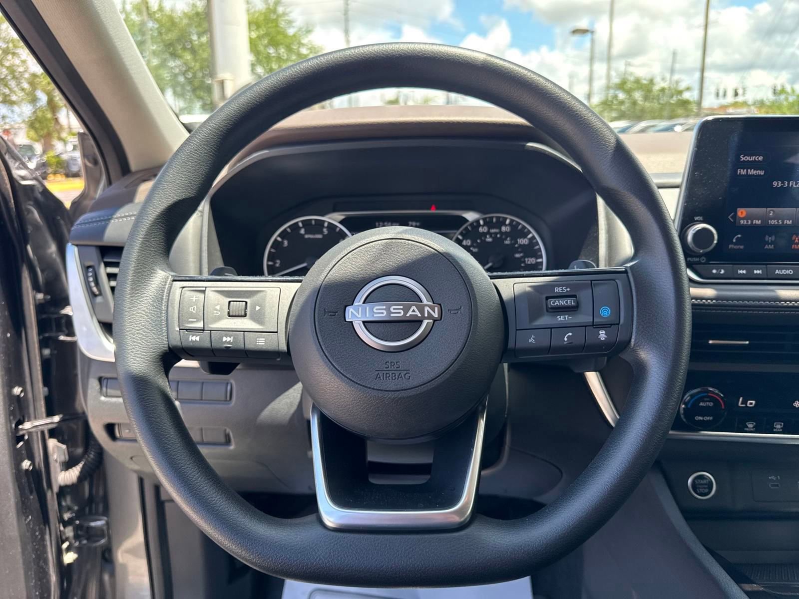 Certified 2023 Nissan Rogue SV image 13