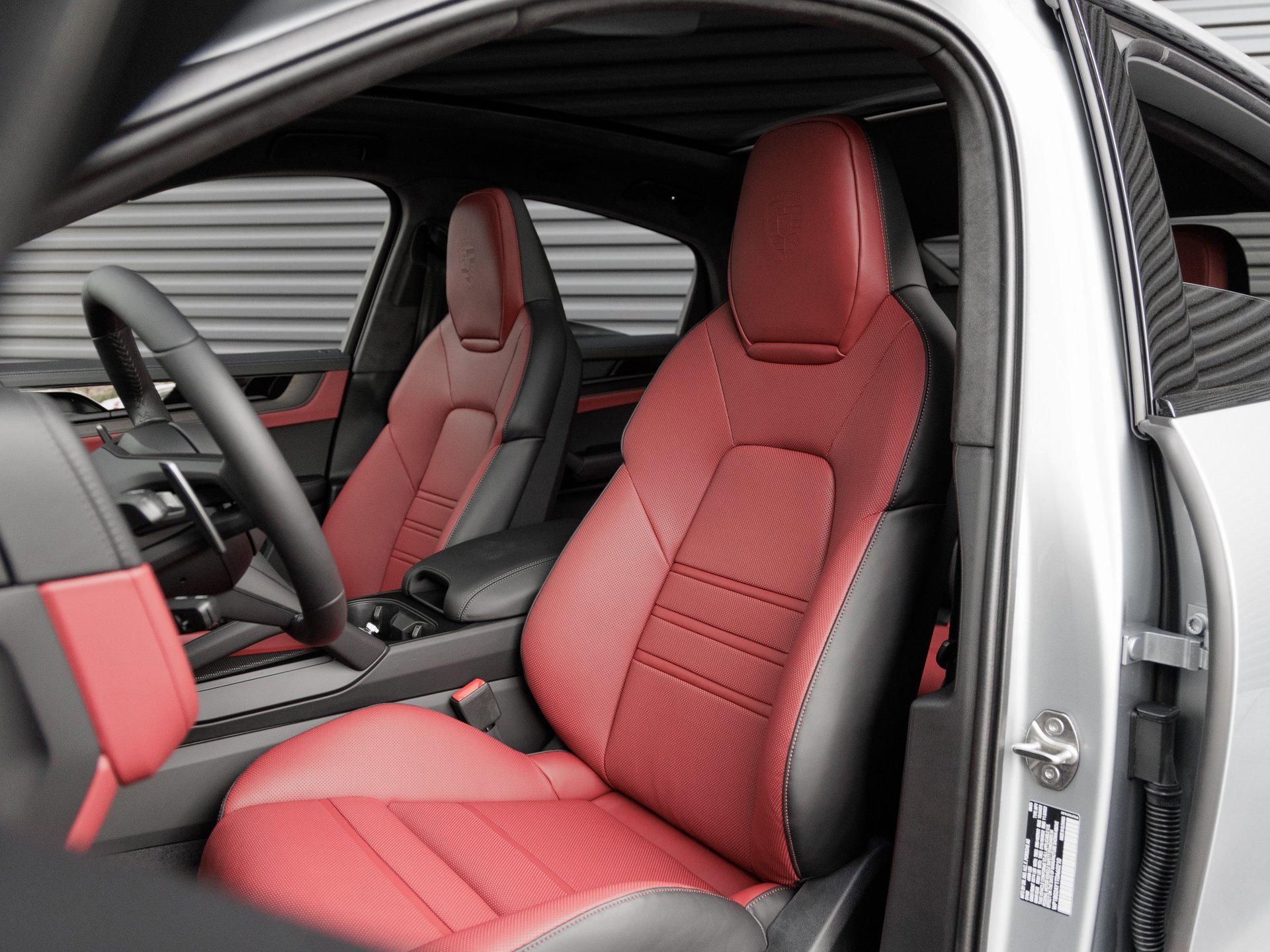 New 2026 Porsche Cayenne GTS image 5