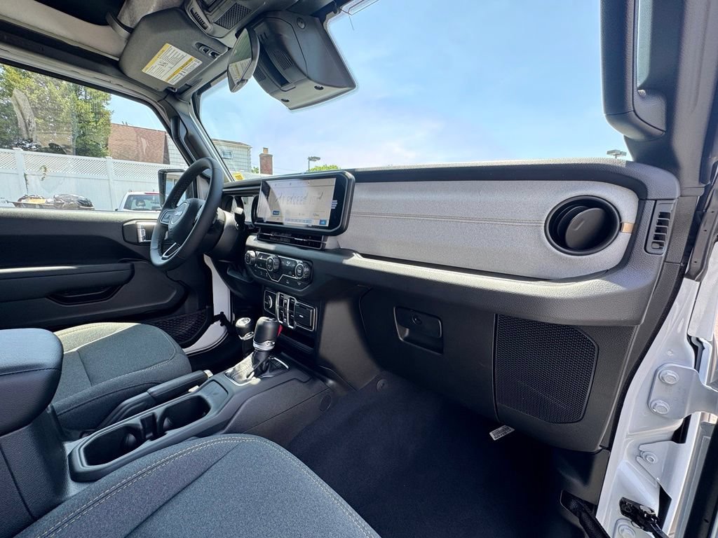 New 2026 Jeep Wrangler Unlimited Sport AWD/4WD image 17