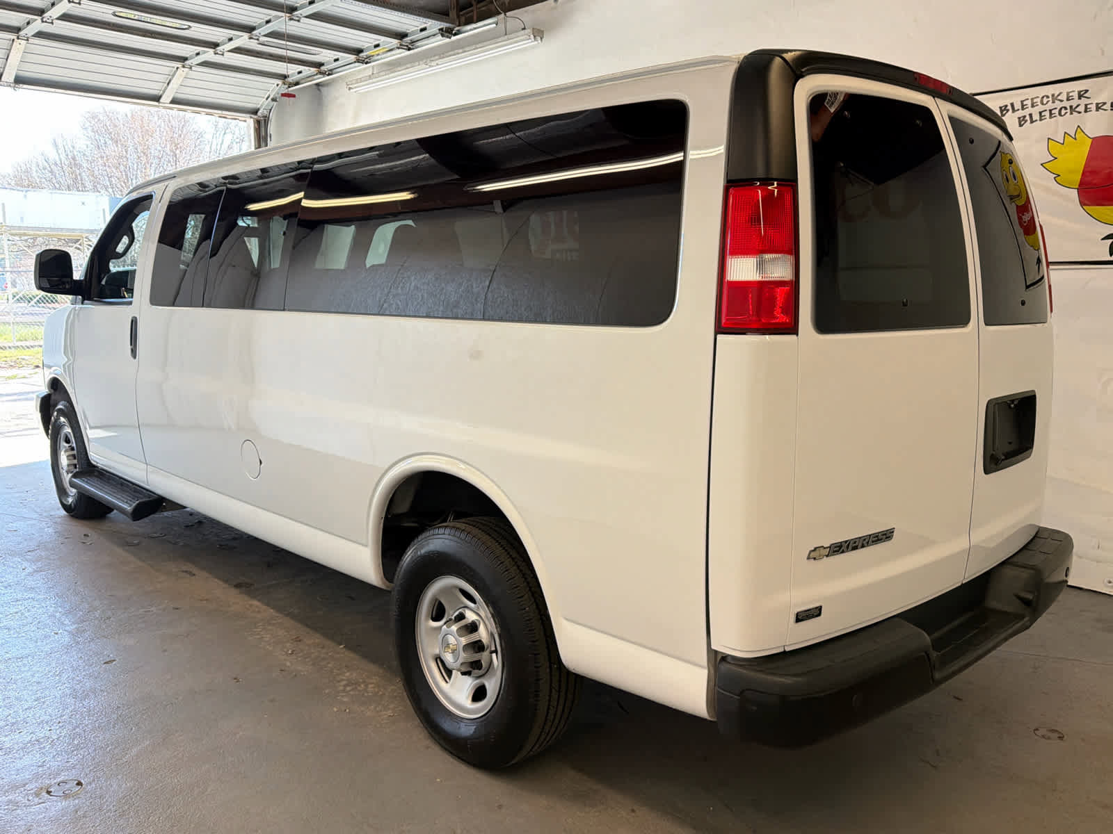 Used 2023 Chevrolet Express 3500 LS image 13