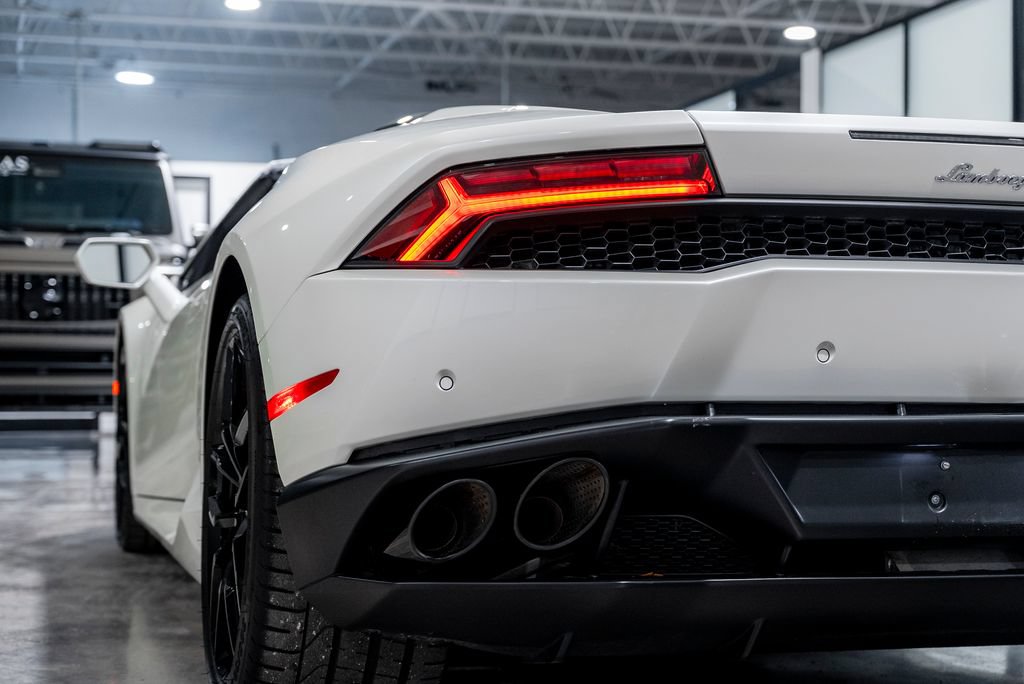 Used 2016 Lamborghini Huracan LP 610-4 AWD/4WD image 27