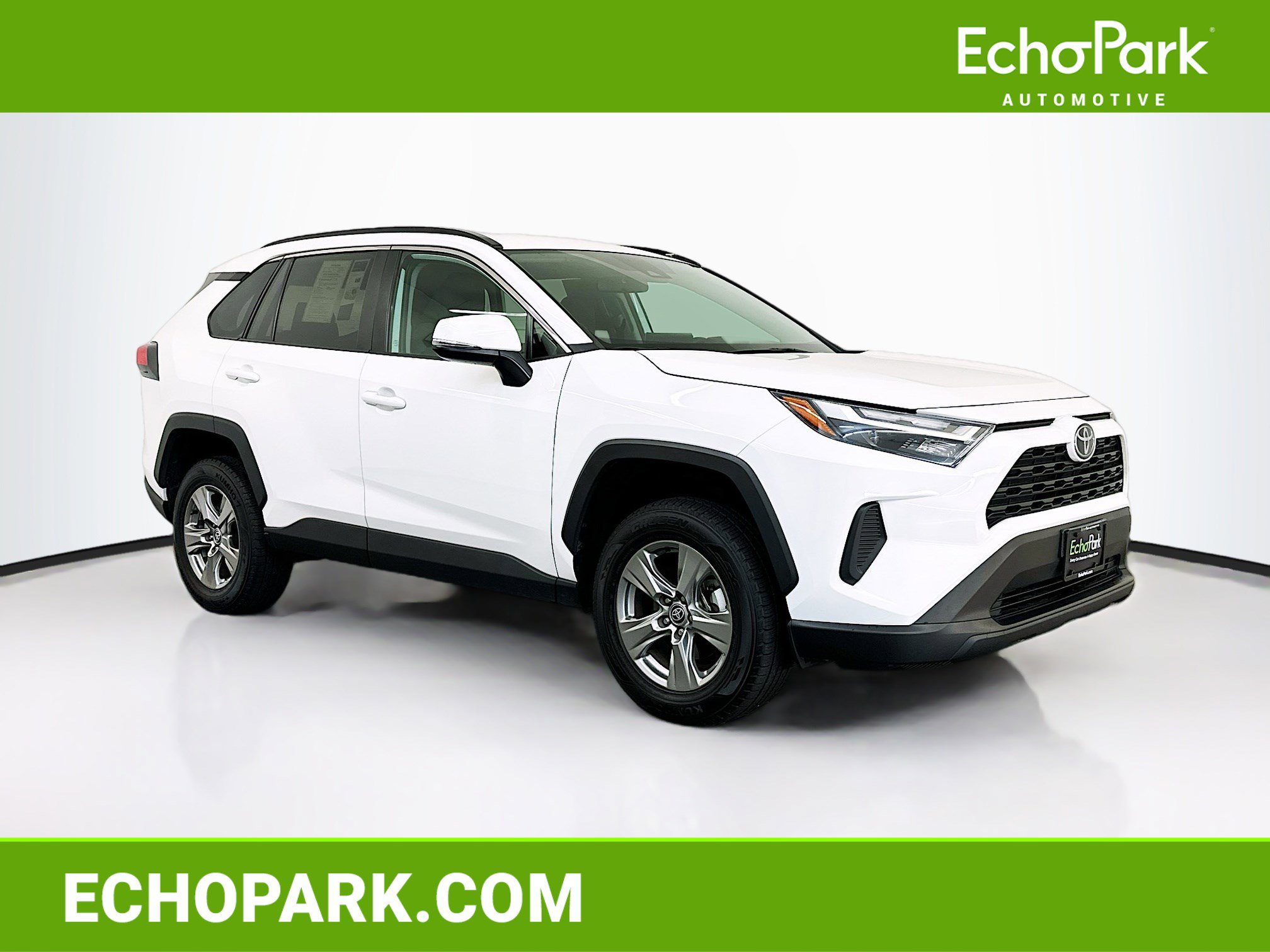 Used 2024 Toyota RAV4 XLE video 1